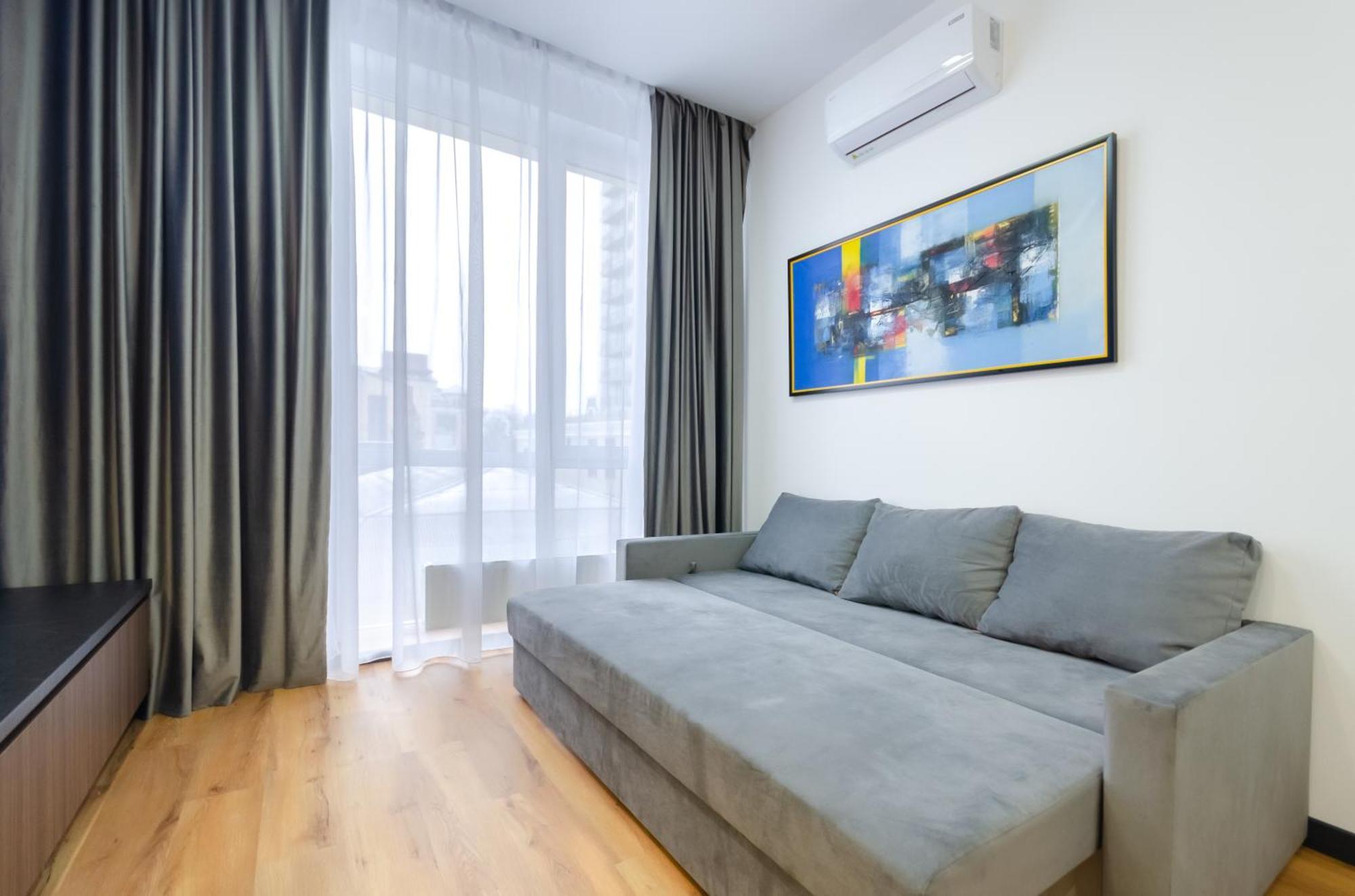 Petrovdom 166-3B In Beautiful Apartments In Rc "Yaroslaviv Grad" Kiev Bagian luar foto