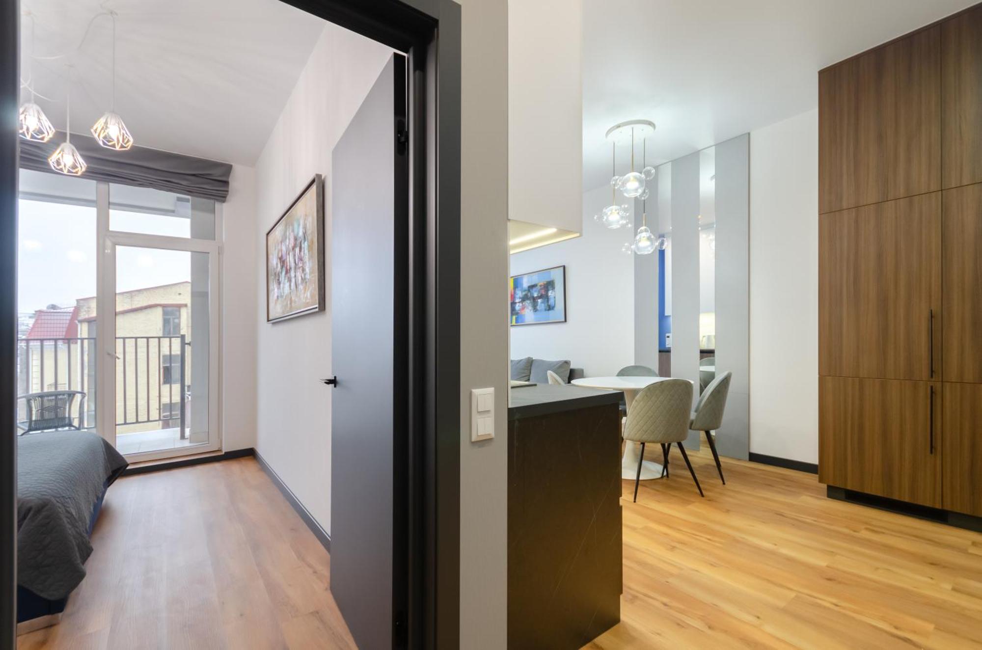 Petrovdom 166-3B In Beautiful Apartments In Rc "Yaroslaviv Grad" Kiev Bagian luar foto