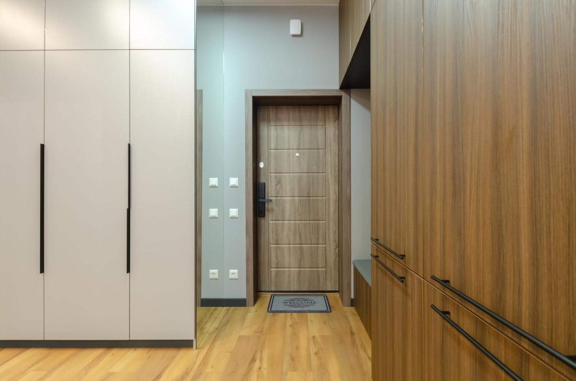 Petrovdom 166-3B In Beautiful Apartments In Rc "Yaroslaviv Grad" Kiev Bagian luar foto