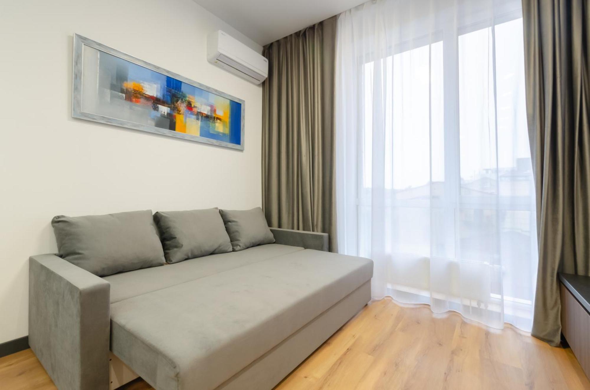 Petrovdom 166-3B In Beautiful Apartments In Rc "Yaroslaviv Grad" Kiev Bagian luar foto