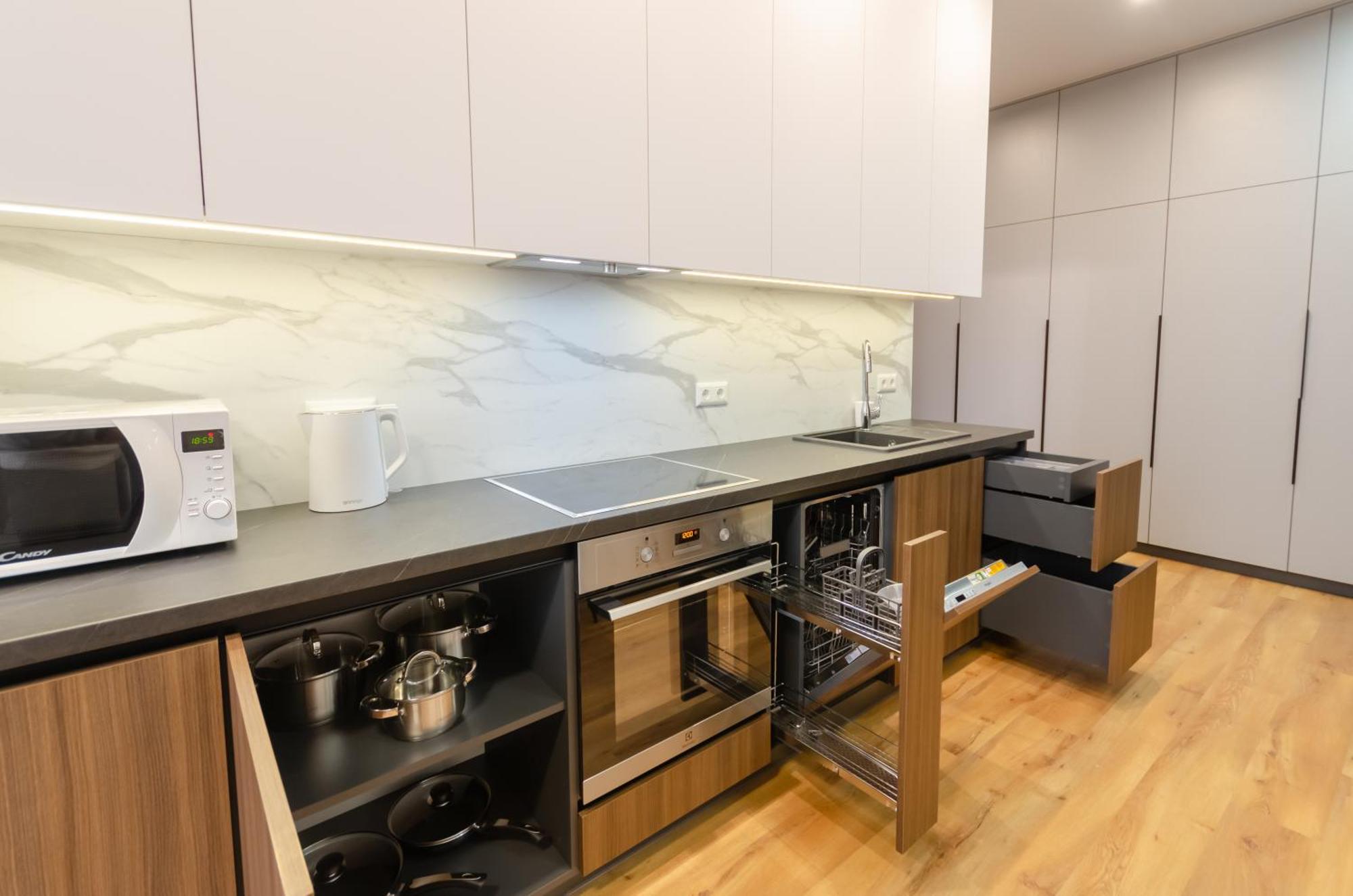 Petrovdom 166-3B In Beautiful Apartments In Rc "Yaroslaviv Grad" Kiev Bagian luar foto