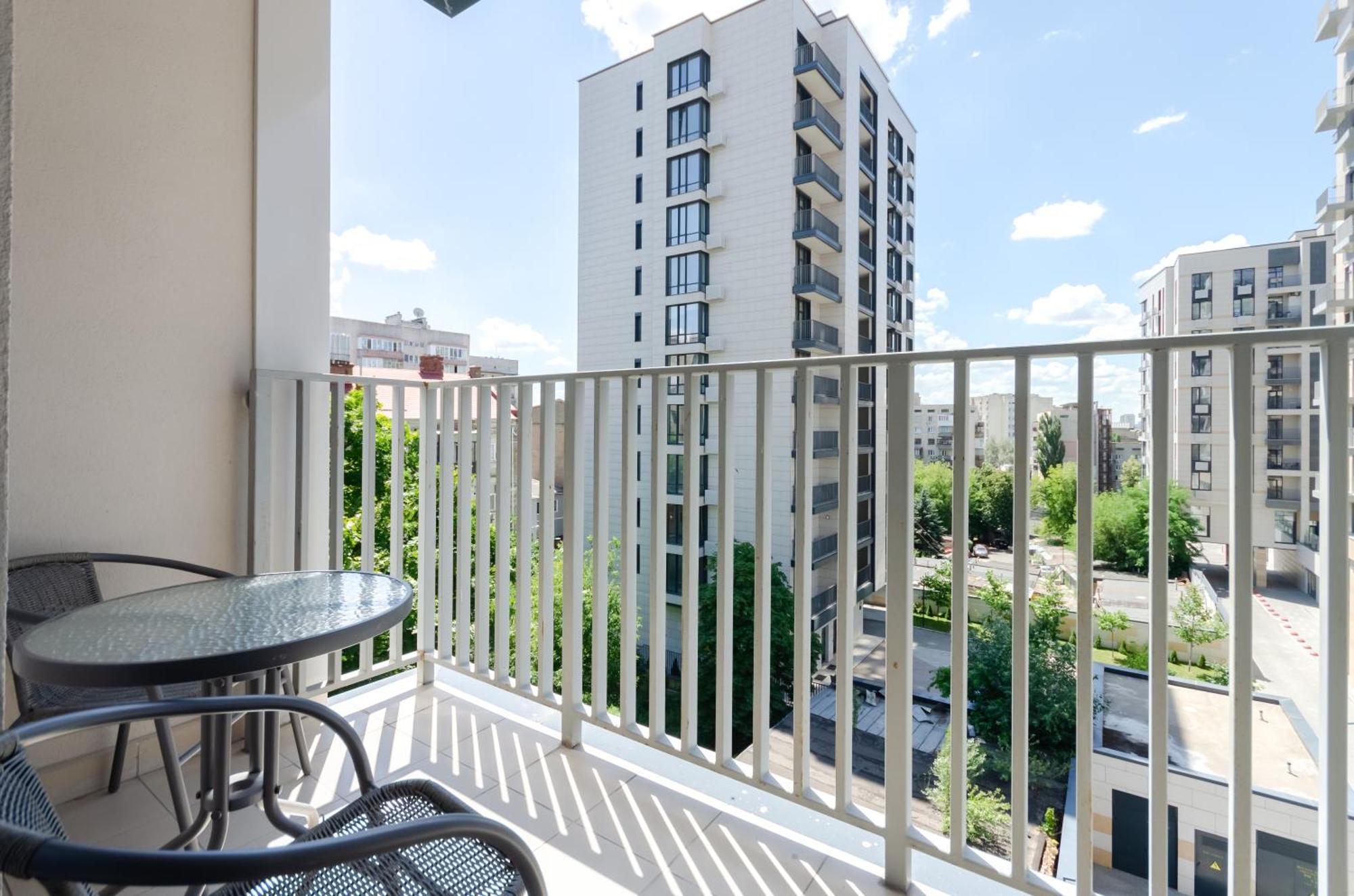 Petrovdom 166-3B In Beautiful Apartments In Rc "Yaroslaviv Grad" Kiev Bagian luar foto
