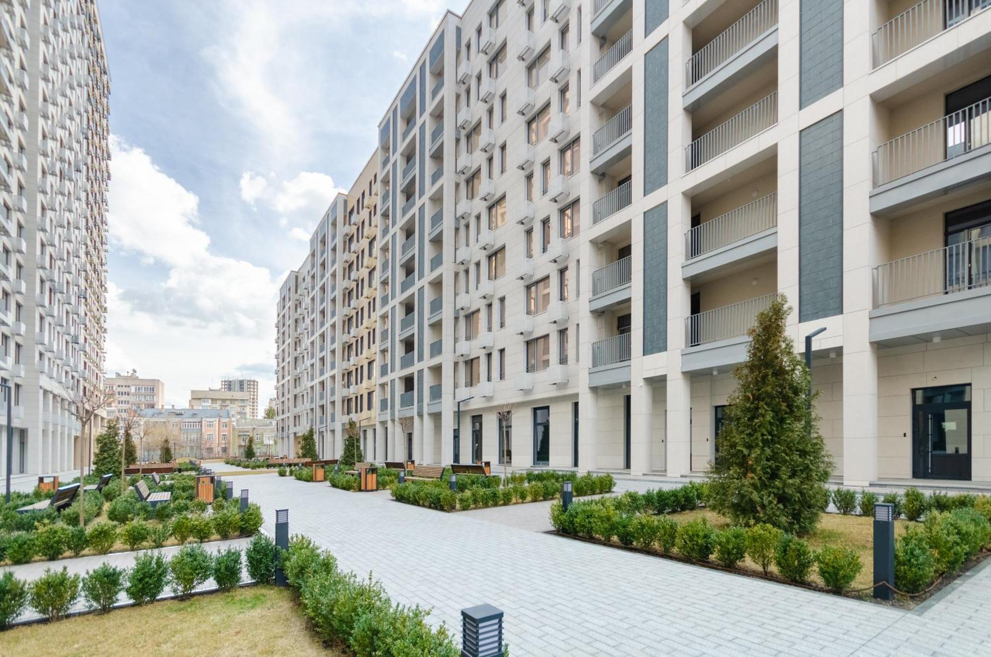 Petrovdom 166-3B In Beautiful Apartments In Rc "Yaroslaviv Grad" Kiev Bagian luar foto