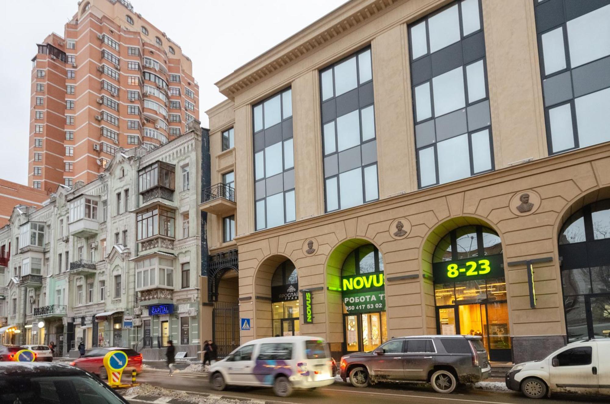 Petrovdom 166-3B In Beautiful Apartments In Rc "Yaroslaviv Grad" Kiev Bagian luar foto